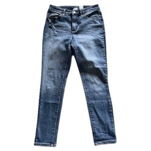 High Rise Skinny Jeans Size 8   GD3